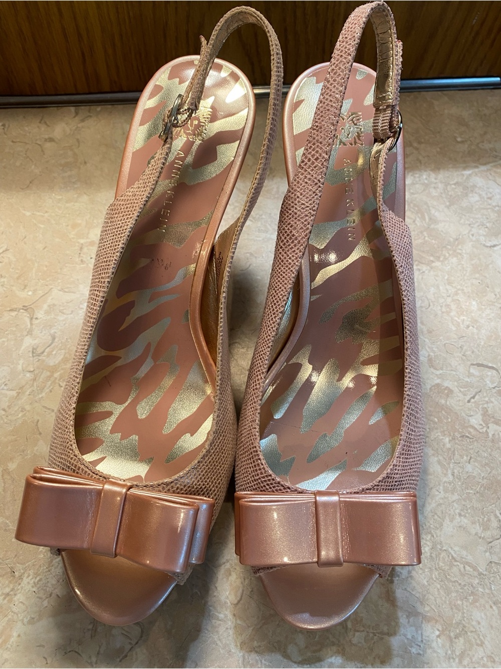 Anne Klein Pink Rose Gold Slingback Peep-Toe Bow Heels
